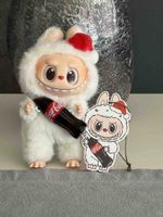 LABUBU Peluche personnage Coca-Cola avec carte