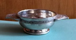 Schottische Quaich Zinn von Art Pewter Silver Ltd Glasgow