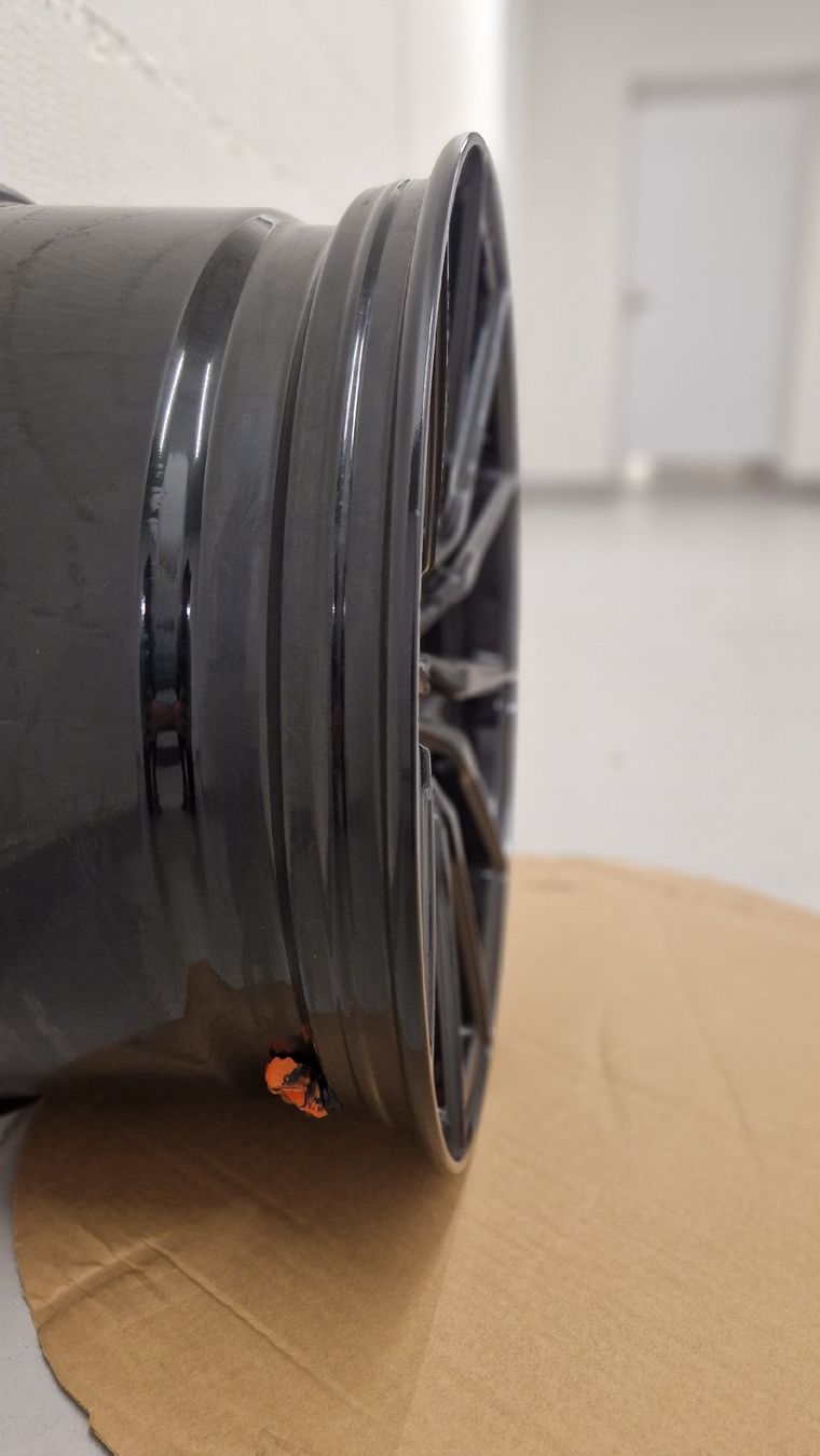Cerchioni: Felgen Concaver CVR4 22x11 ET25 – Usato da Ettenhausen TG venduto da EM92 3
