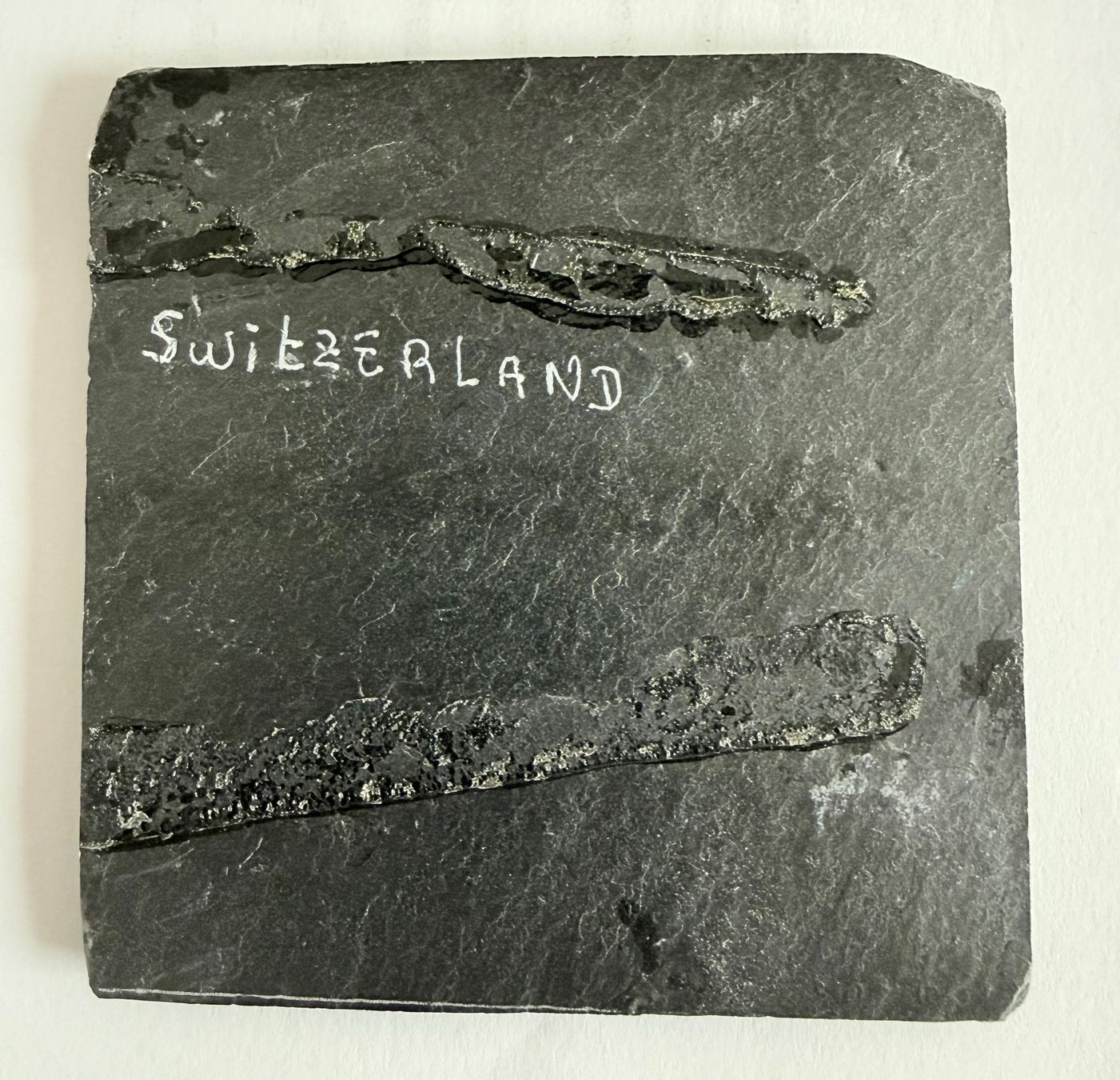 Alle Dekorationen: Décoration perche sur ardoise made in Switzerland – Gebraucht aus Fleurier von jea_j77g 1