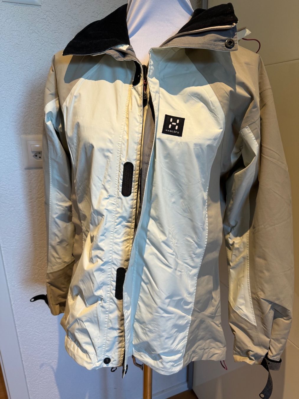 Haglöfs Giacche: Haglofs women’s jacket – Usato da Münchenstein venduto da ArleneLM