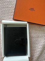 Hermès compact bearn wallet in so black