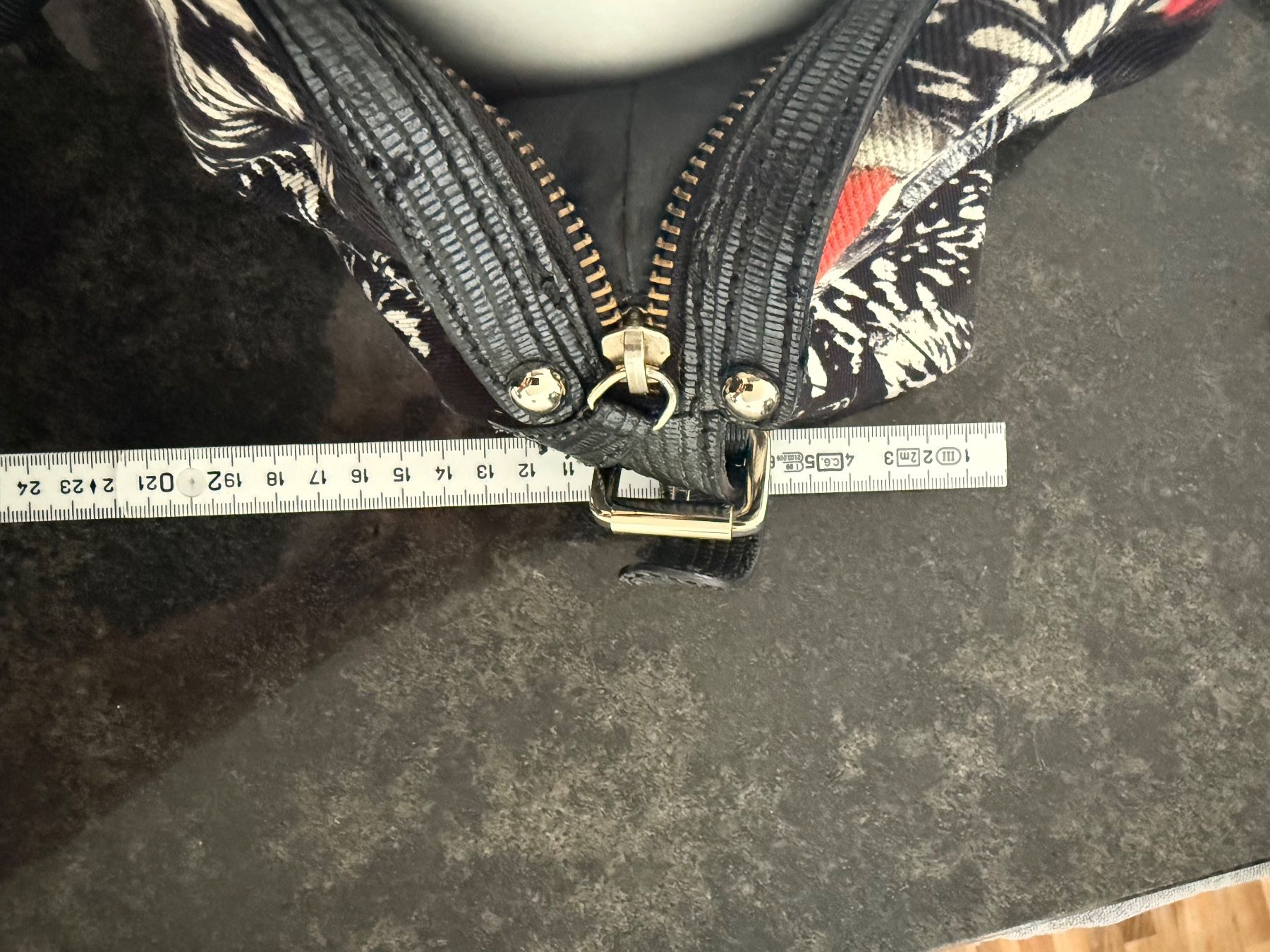 Iceberg Borse da donna: Iceberg Handtasche – Usato da Buchs AG venduto da MiWeFe17 8