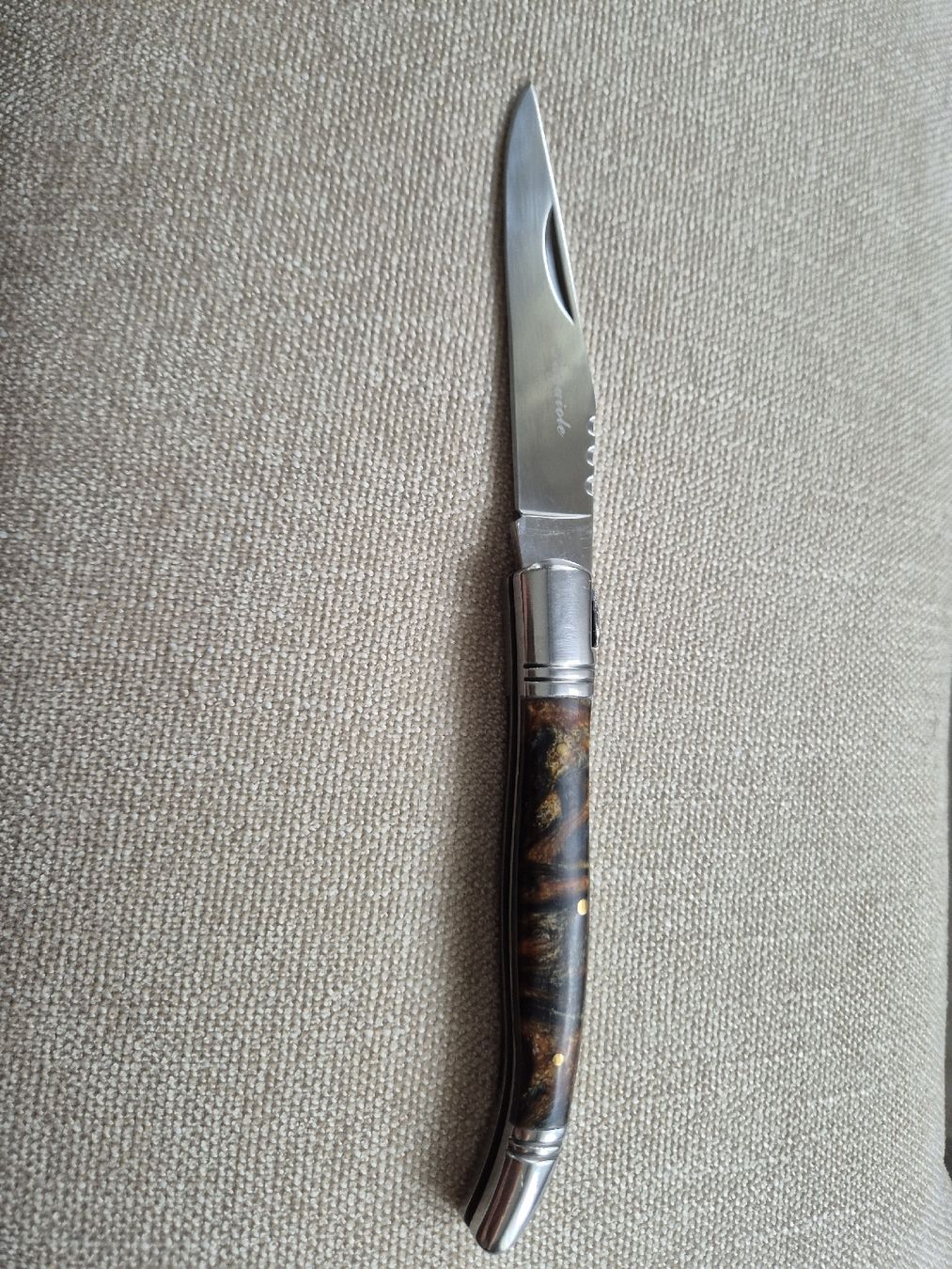 Laguiole Taschenmesser: Laguiole Taschenmesser – Gebraucht aus Binningen von rom_9ls7