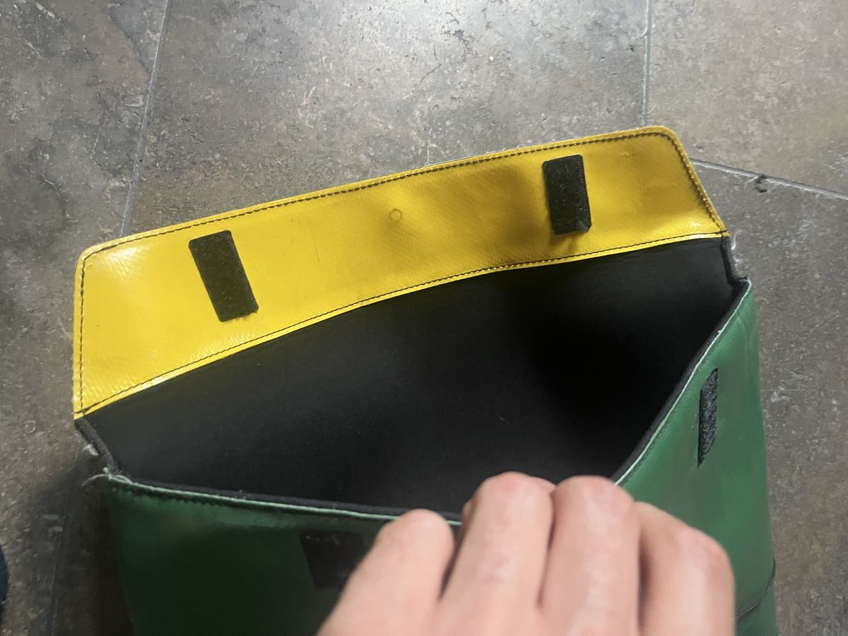 Freitag Covers & Borse: Freitag Laptop-Hülle (13) – Usato da Gockhausen venduto da Turmfalken 2