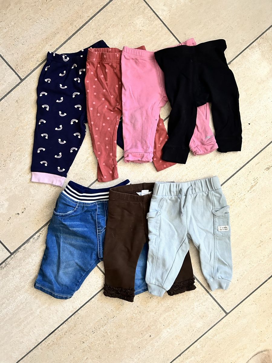 Lotti & Set di vestiti: 19-teiliges Kleiderpaket Grösse 74 – Usato da Berikon venduto da Skydive11 2