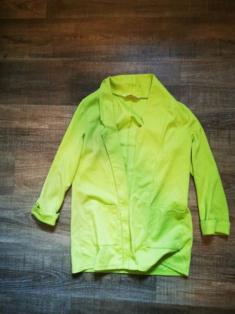 AMISU Blazer grün Grösse 36 neuwertig