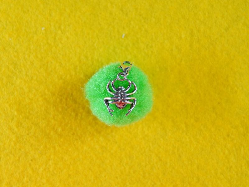 Pendentifs: Charms Kreuzspinne – Neuf (Voir description) à Wil SG par froschbiss 3