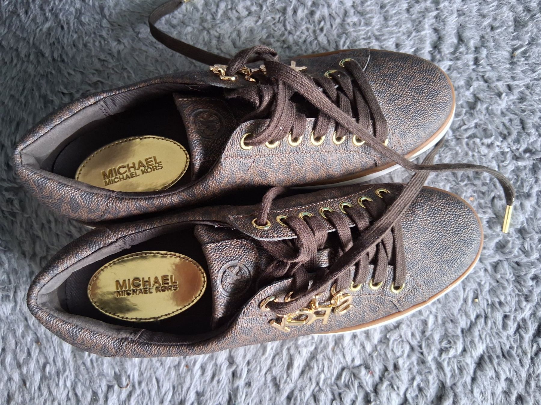 Michael Kors Scarpe da donna: MICHAEL KORS    SCHUHE     GRÖSSE 38 – Usato da Wetzikon ZH venduto da Ramones01 2