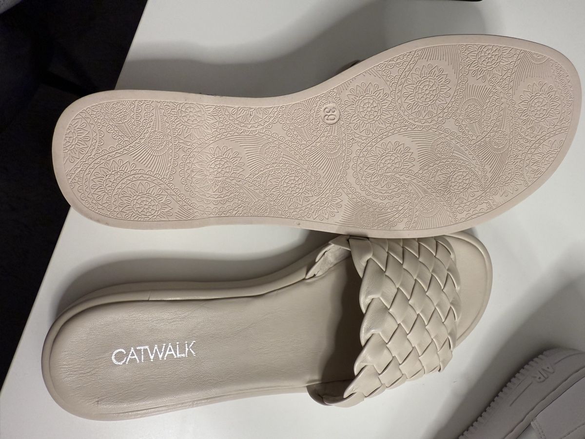 Dosenbach Damenschuhe: Catwalk Sandalen, Gr. 39, Beige – Neu und originalverpackt aus Uzwil von XAriiX 1