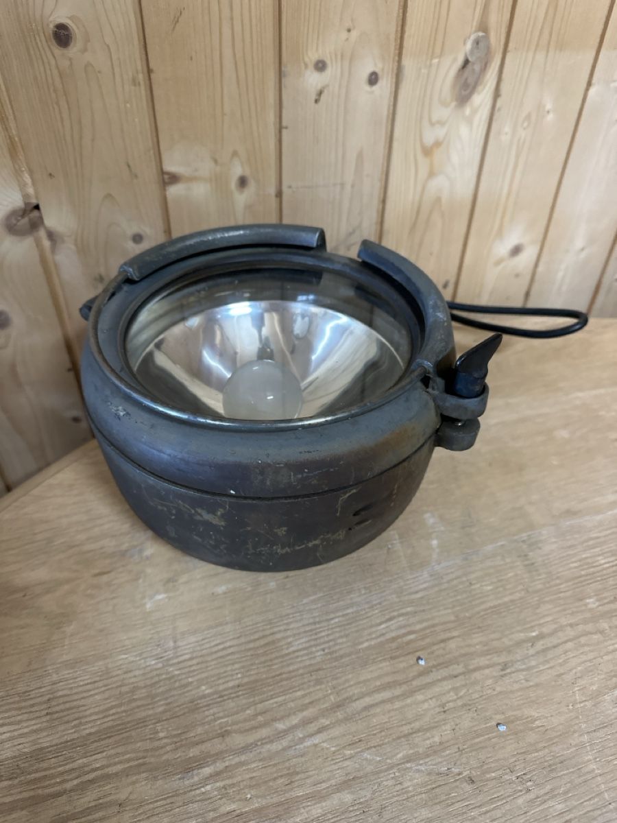 Lampade: Bahnlampe antik – Usato da Baar venduto da Hillsboro 1