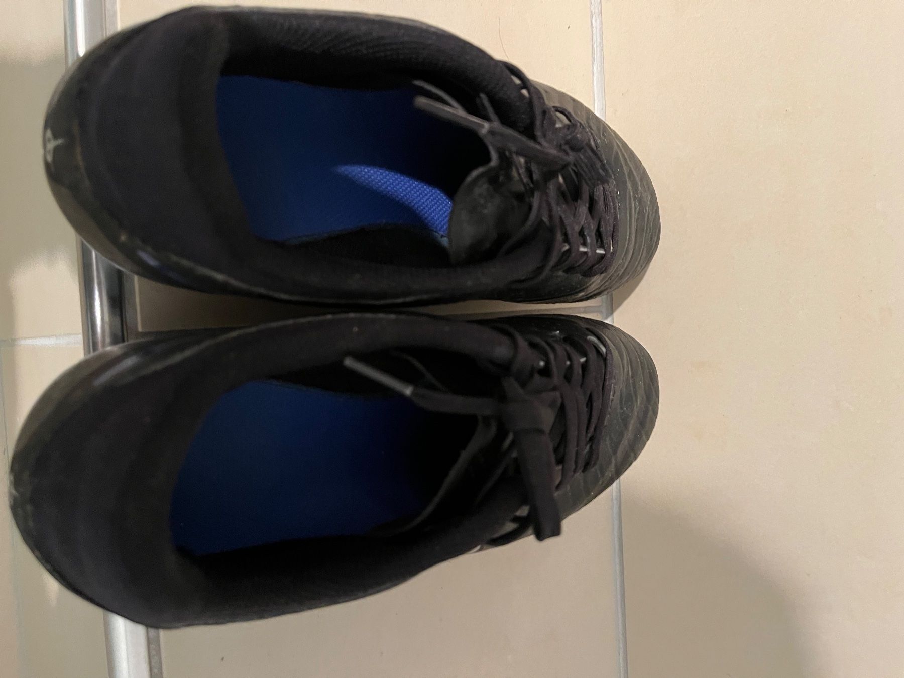 Nike Schuhe für Jungen: Fussballschuhe Grösse 38.5 – Gebraucht aus schönenwerd von klupci 6