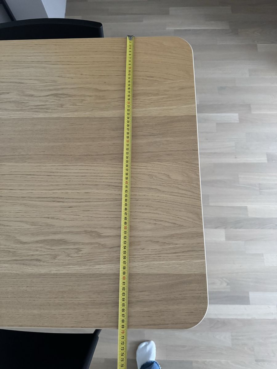 Tables: Stehtisch mit 4 Stühlen – D'occasion à Dübendorf par 99ices 2
