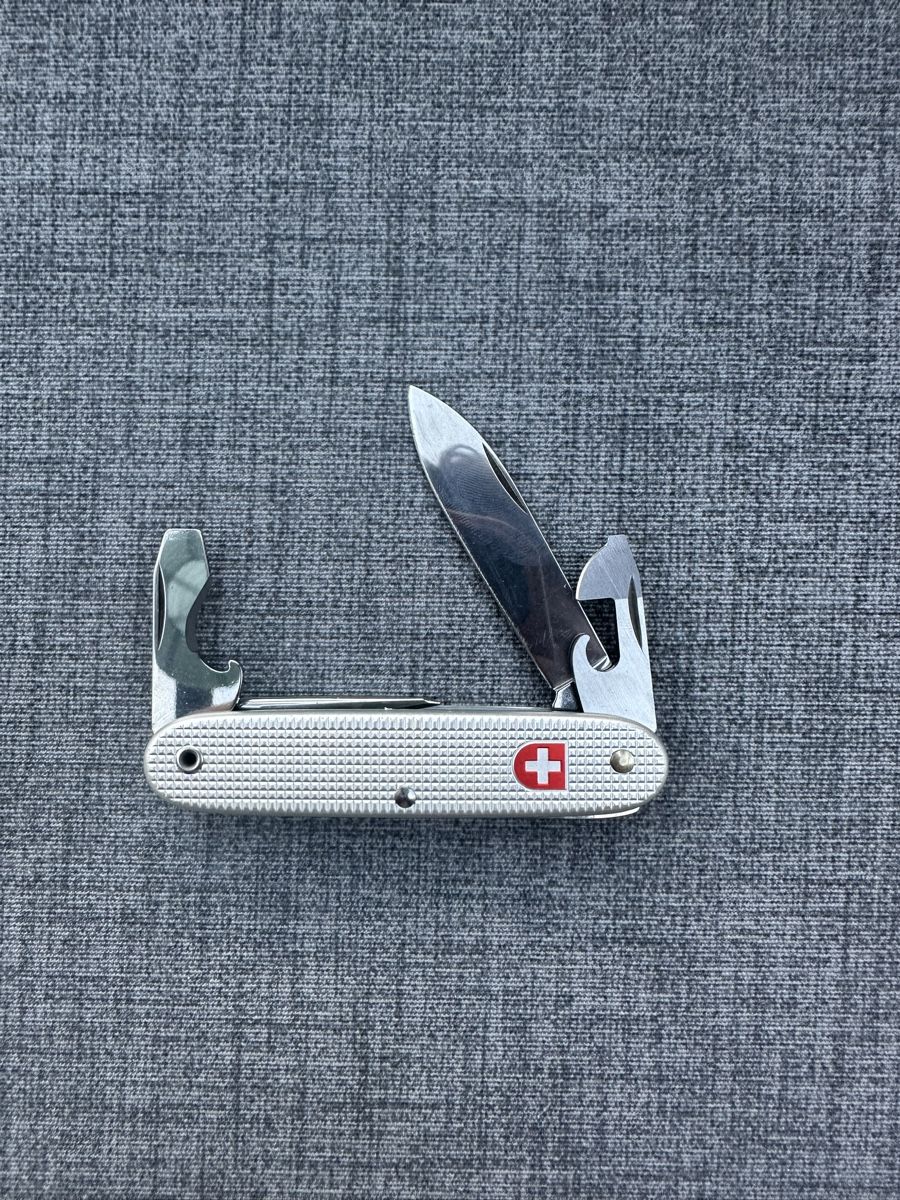 Victorinox Coltelli tascabile: Victorinox Taschenmesser – Nuovo (secondo la descrizione) da Henggart venduto da eli_8plt 1