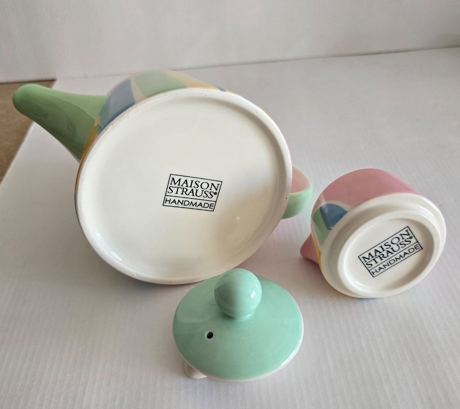 Teiere: Teekännchen Memphis Style, handmade, Maison Strauss – Usato da Rheinau venduto da MakalekaAloha 1