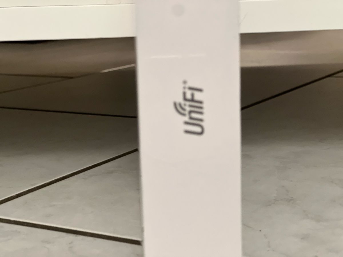 Ubiquiti Server: Ubiquiti Cloud Key Plus (UCK-G2-PLUS) – Nuovo e nell'imballaggio originale da Ebmatingen venduto da Samato 2