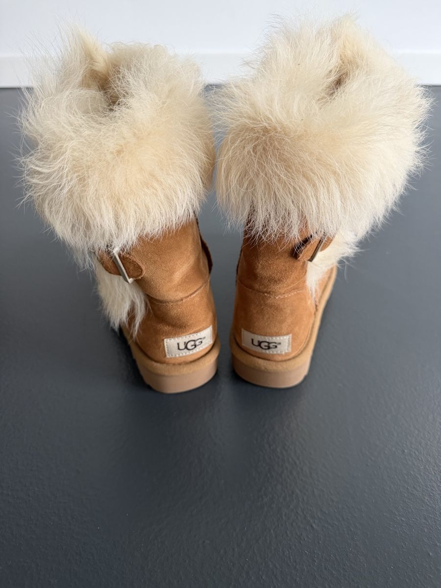 Ugg Damenschuhe: UGG Boots  braun Grösse 36 mit Fell – Gebraucht aus Killwangen von was.sharp 2