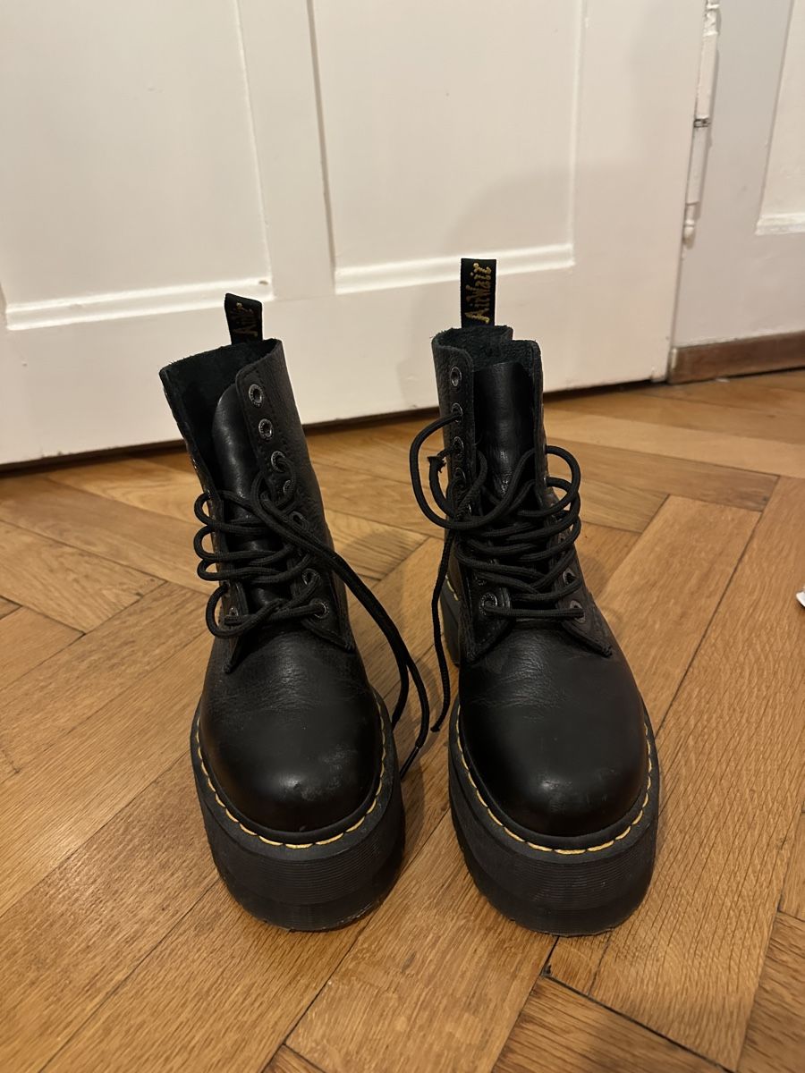 Dr. Martens Scarpe da donna: Dr. Martens  – Usato da Basel venduto da lar_vkr5 2