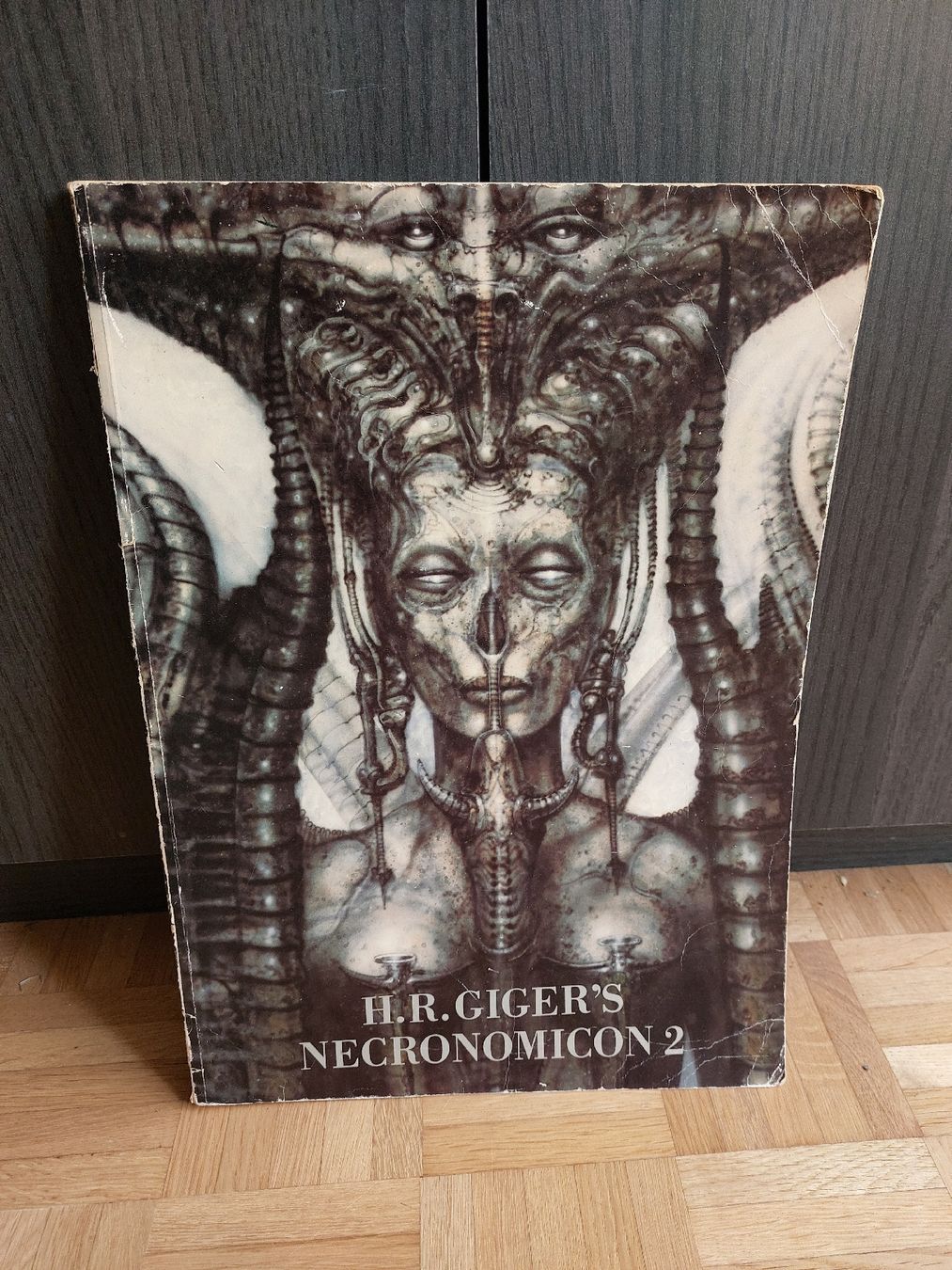 Bücher: H.R. Giger's Necronomicon 2  – Gebraucht aus Bern von flo_c2qz