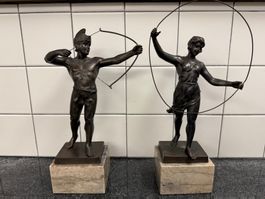 Antike Bronze Figuren, Marmorsockel, ca. 1920
