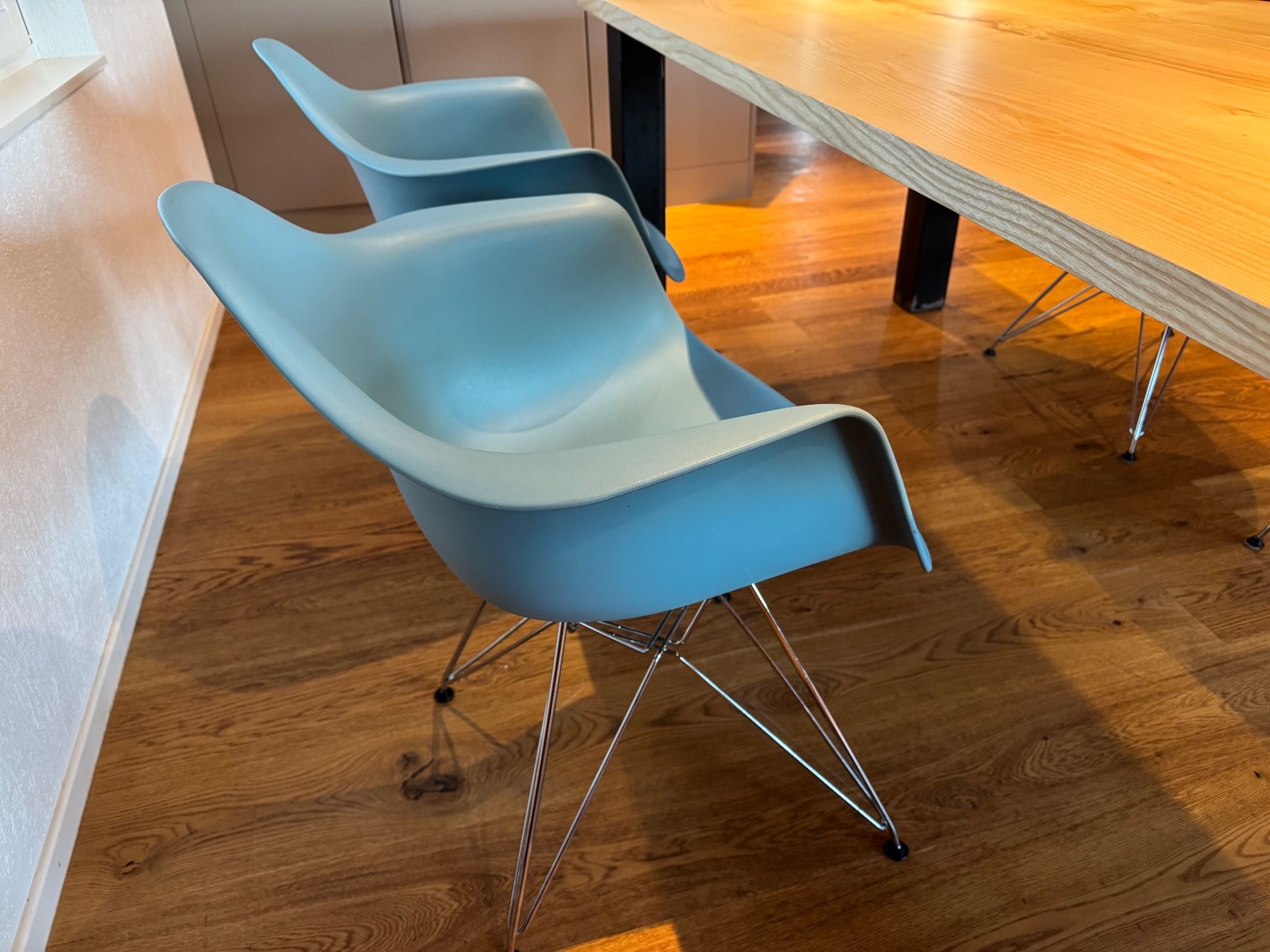 Eames Sedie: ORIGINAL VITRA EAMES PLASTIC ARMCHAIR VON 2011 TOP ZUSTAND – Usato da Balterswil venduto da MR_FEELGOOD 5