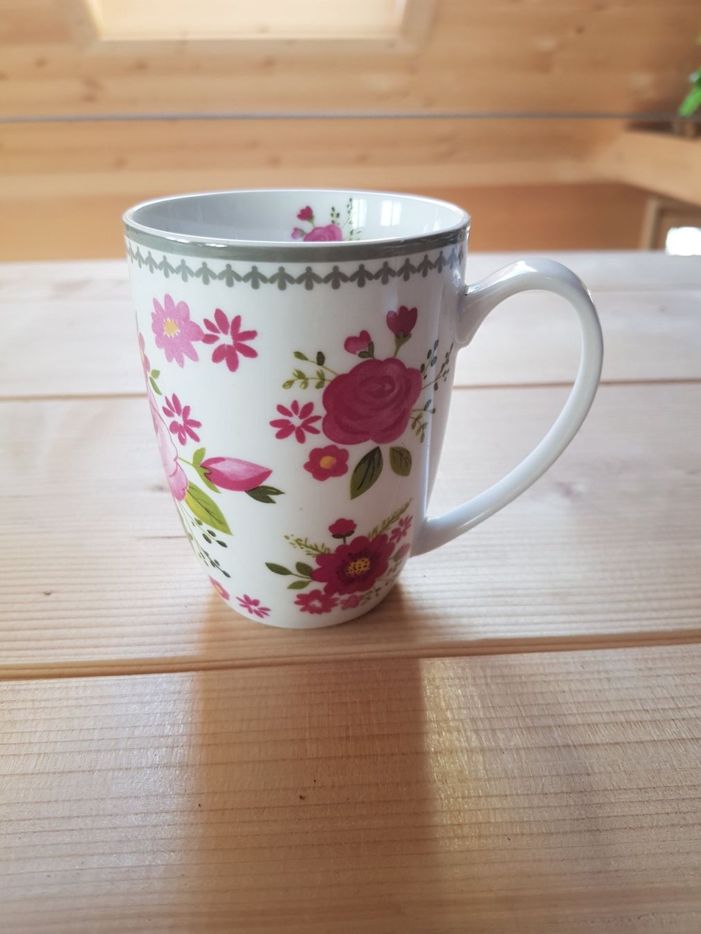 Migros Tasses: Becher mit Blumenmotiv – Neuf (Voir description) à Zweisimmen par Adorable