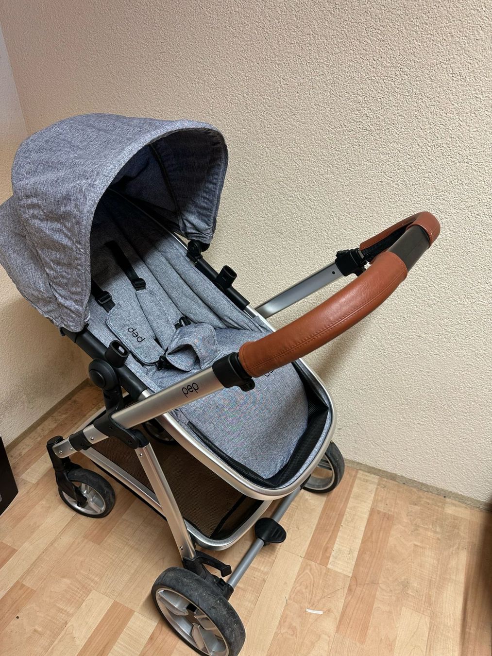 Osann Carrozzine: Osann Kinderwagen – Usato da Hirzel venduto da LisaS06 2