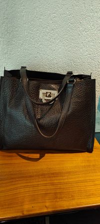 👜 Elegante DKNY Handtasche – Top Zustand – Echtleder