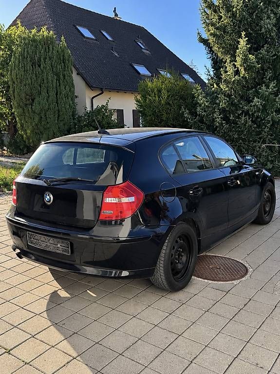 Autos: Bmw 116i – D'occasion à Reinach AG par Tt32056 2