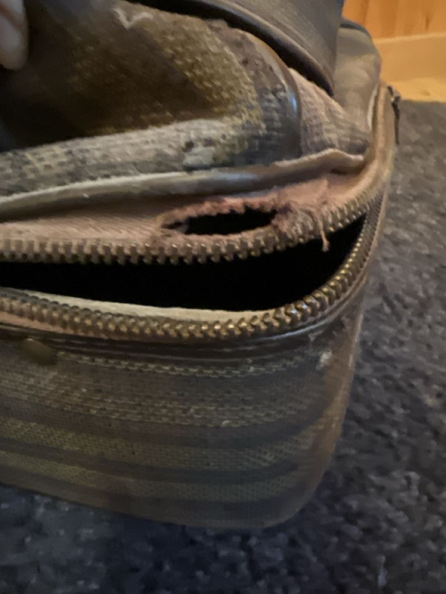 Taschen: Vintage Reisetasche / Weekender mit Lederelementen – Defekt aus Rotkreuz von Migu2012 2