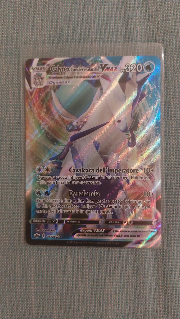 Pokémon Carte collezionabili: Calyrex cavaliere glaciale Vmax regno glaciale – Nuovo (secondo la descrizione) da Bellinzona venduto da Pagur