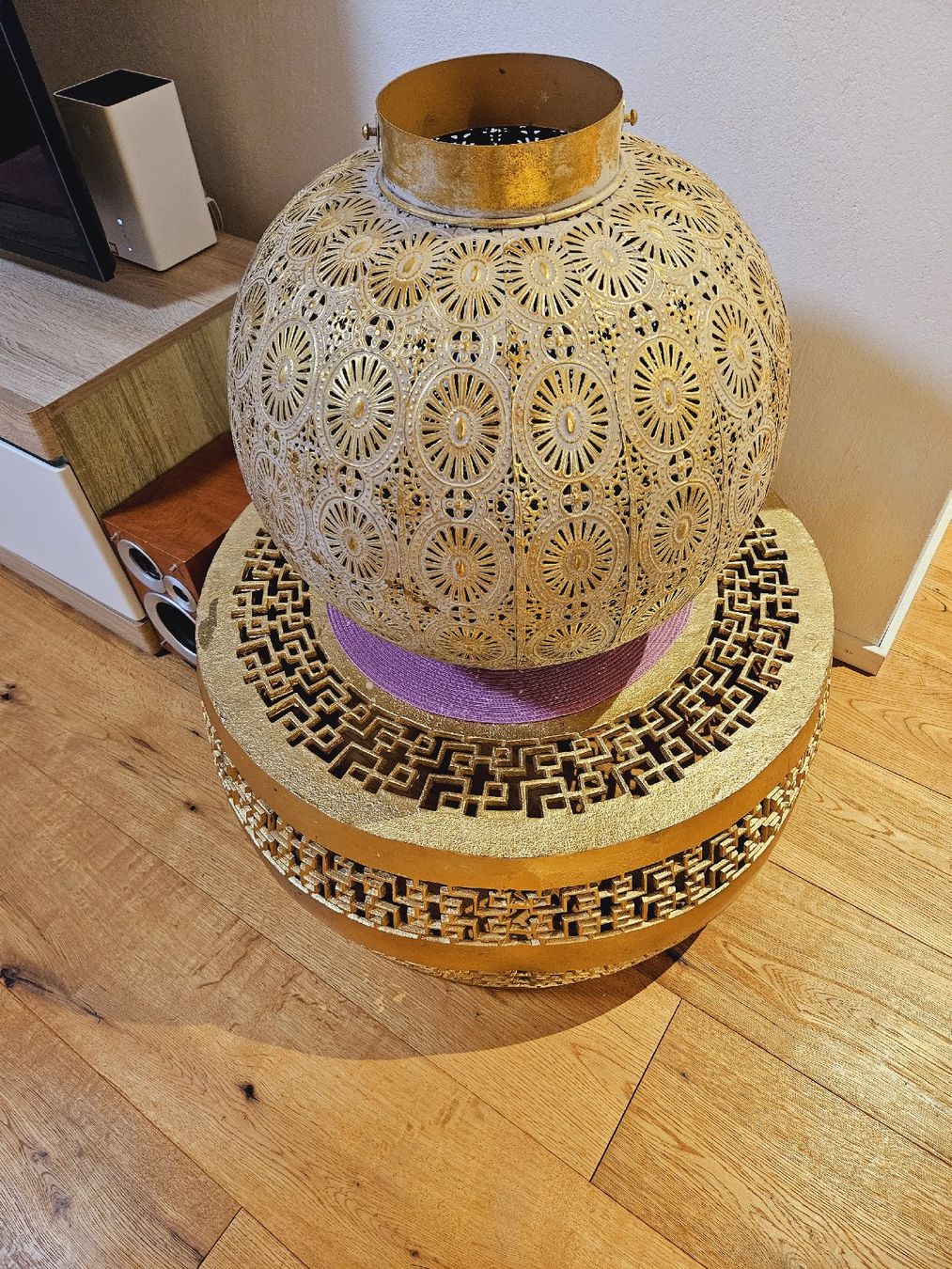Kare Tavoli: KARE Design Coffee Table Cleopatra Ornament, goldig – Usato da Matzingen venduto da seme_products 1