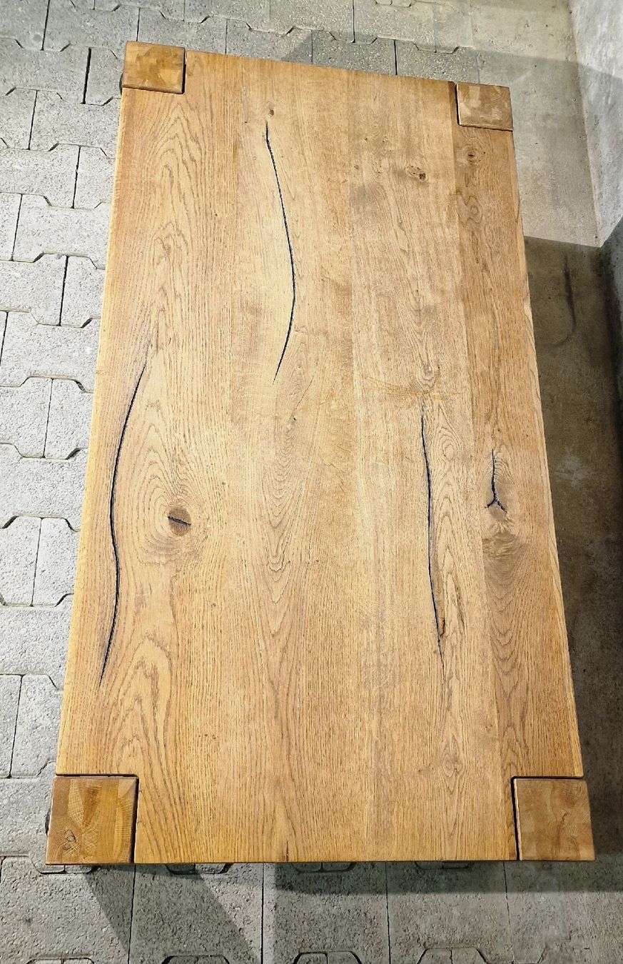 Tavoli: Couchtisch Eiche massiv Rustikal Loft Industrial holz – Usato da Affeltrangen venduto da Szafaoli 2