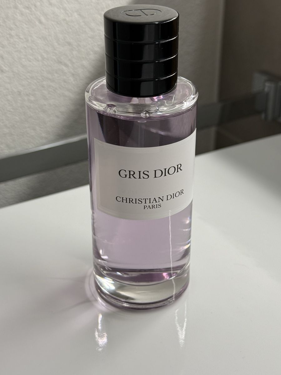 Dior Parfums & Eau de Toilette: Dior Exclusive GRIS DIOR 100ml – Neuf (Voir description) à Hettlingen par andreaseme