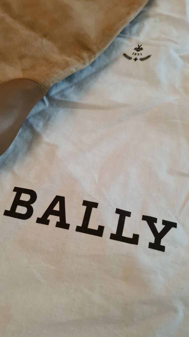 Bally Damenschuhe: Bally Wildleder Stiefel neuwertig gr 38 – Gebraucht aus Zürich von Isa0111 6