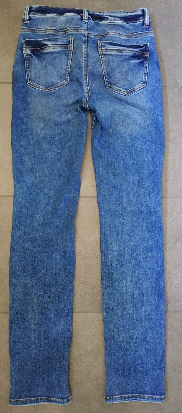 Tom Tailor Jeans: Jeans Tom Tailor Alexa Straight 27/32 – Usato da Schliern b. Köniz venduto da Schnumy 2
