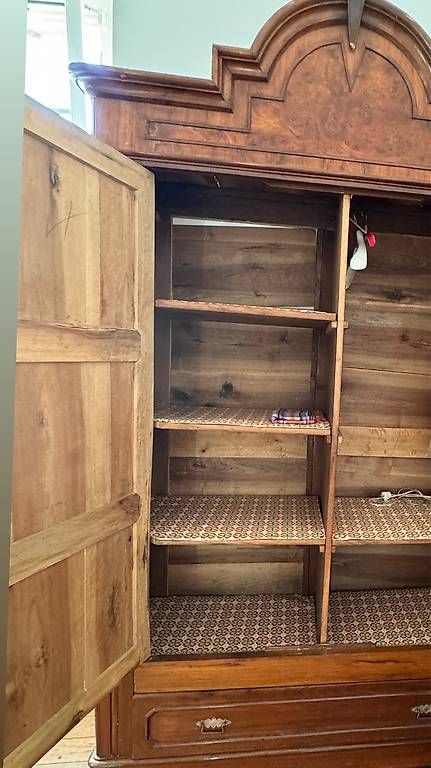 Armadi: Vendo due armadi di fine 800'  – Usato da Cabbio venduto da ali_zw79 4