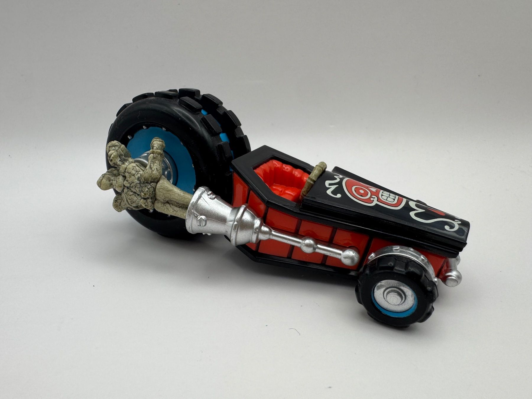 Statuette: Skylanders SuperChargers Crypt Crusher – Usato da Bettlach venduto da awi_7jcb