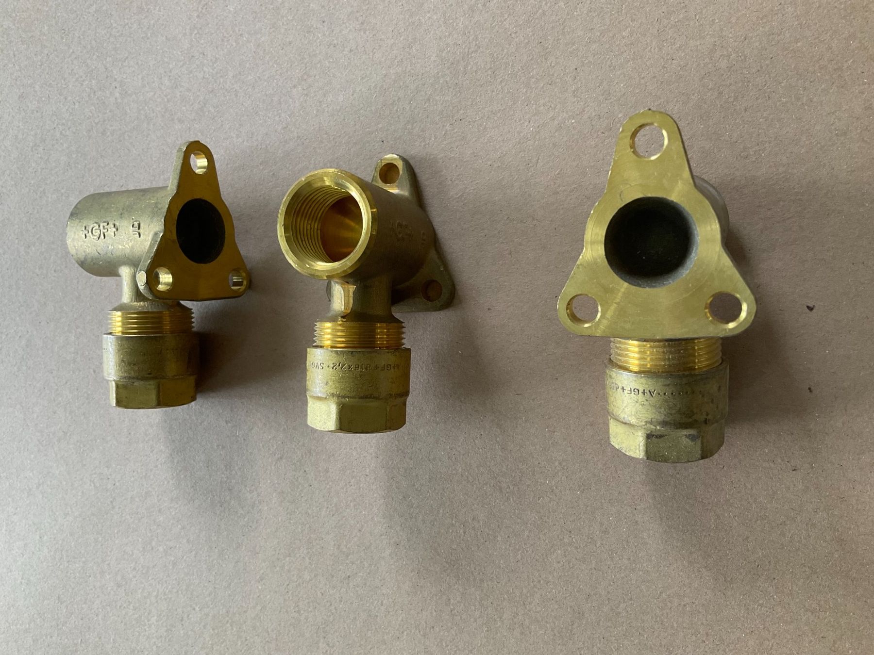 Rubinetteria: GF Instaflex Armaturenanschluss Fitting / Klemmfitting – Nuovo (secondo la descrizione) da Oberdorf SO venduto da pische22 2