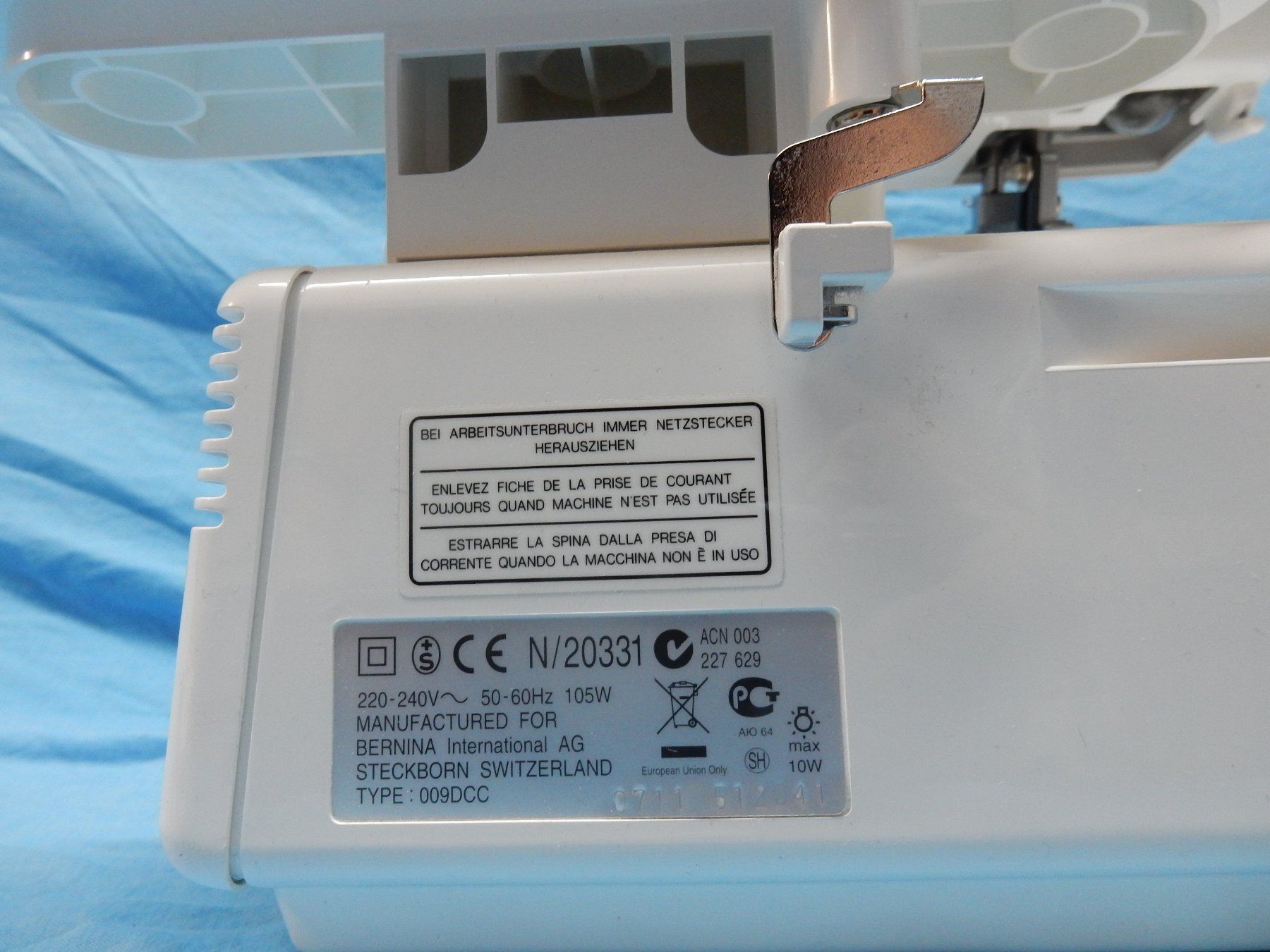 Bernina Macchine da cucire: BERNINA 009DCC    *** Ab Fr 1.00 ***               26091 – Usato da Watt venduto da Mariposa49 8
