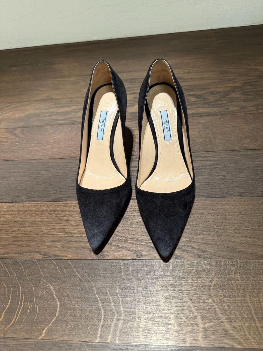 Prada Damenschuhe: Prada Pumps Gr. 37 – Gebraucht aus Balzers von Lissi57