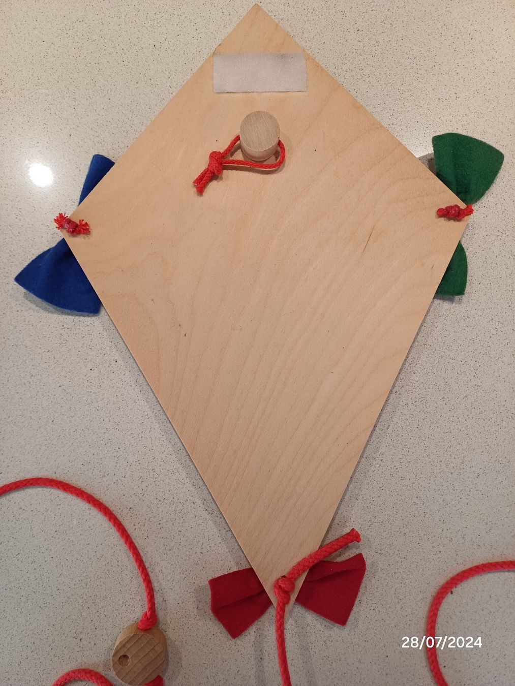Statuette: Selecta Spielzeug - Holzdrache Wanddekoration – Usato da Würenlos venduto da Abracadabra26 4