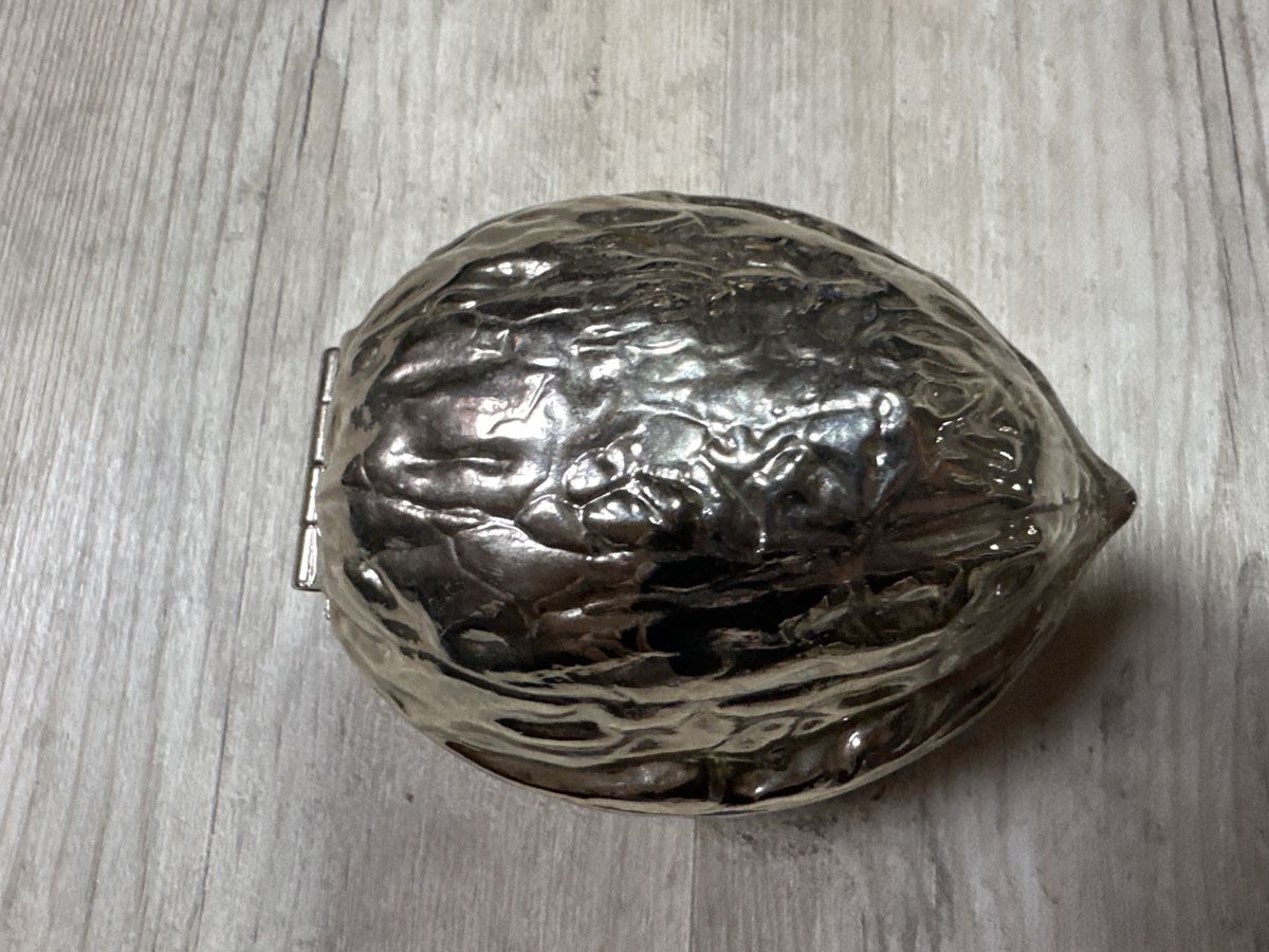 Elettrodomestici da cucina: Nussknacker in Nussform, Metall – Usato da Arisdorf venduto da nde_q52j
