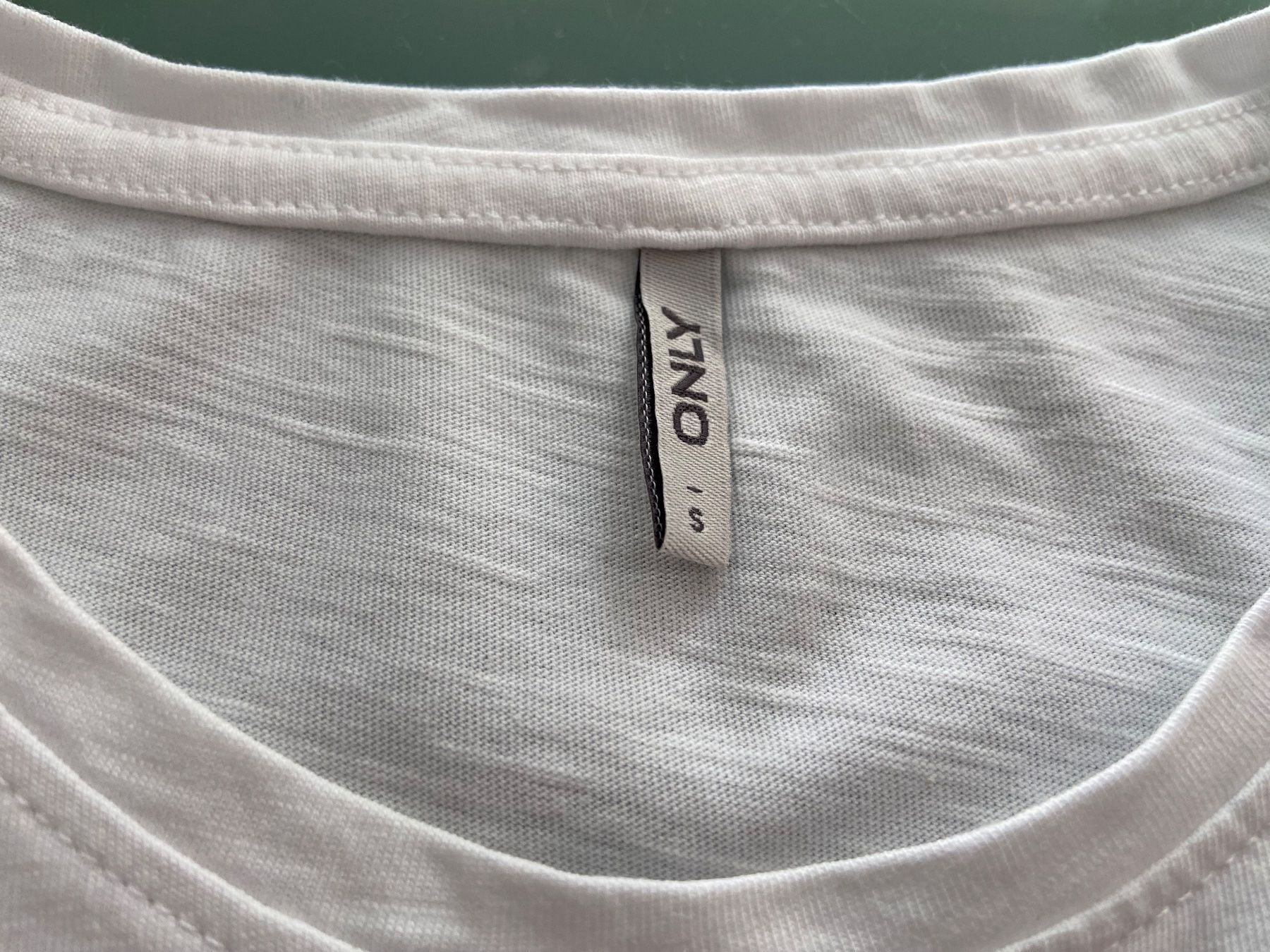 Only T-shirts: T-Shirt Cactus en coton - S – D'occasion à Lausanne par maintenant 4
