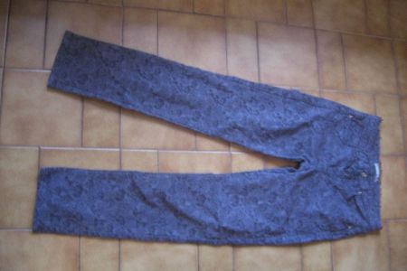 Pantalon gris Taille 36 (maya)