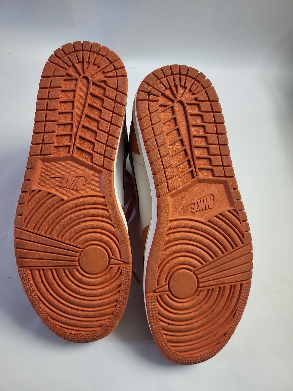 Nike Scarpe da uomo: Nike Air Jordan Grösse 44.5 – Usato da Goldach venduto da Fuchour 7