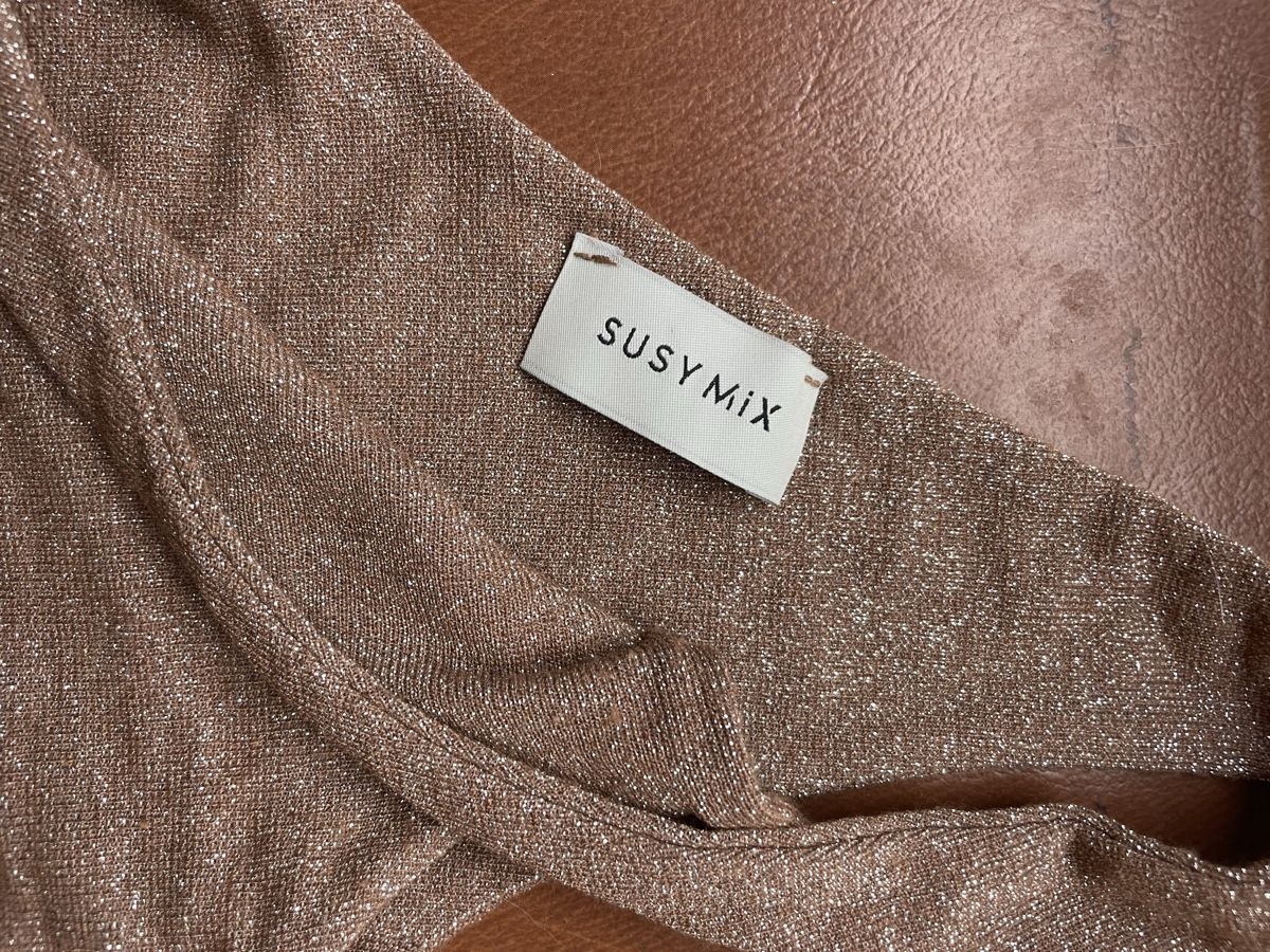 Tops: Haut à paillettes  – Gebraucht aus Neuchâtel von Estonia17 1