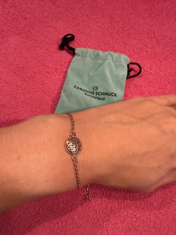 Armbänder & -reifen: Armkette (NEU!) – Gebraucht aus Zürich von Tevelyn