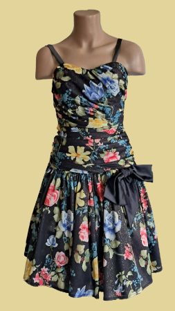 Sommerkleid blumig bunt mit gold Glitzer, dehnbar M/XL
