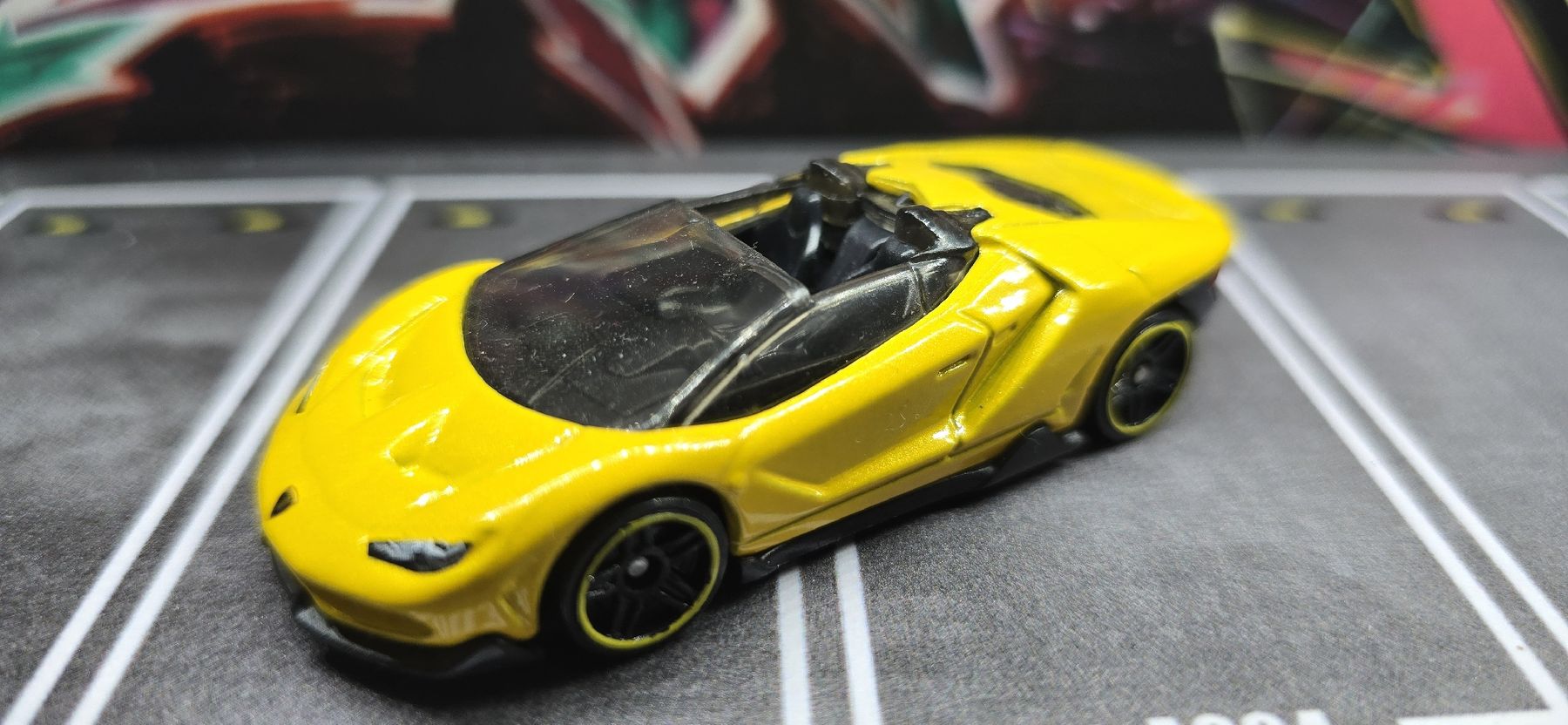 Lamborghini Modellini d'auto: Hot Wheels Lamborghini – Nuovo (secondo la descrizione) da Frauenfeld venduto da ufo_yk6c